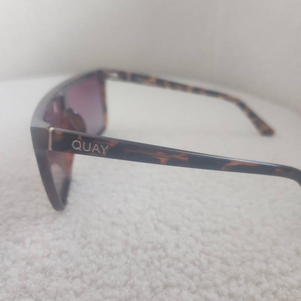Quay Australia Nightfall Tortoise Brown Polarized Sunglasses MirroredSold Out - Picture 11 of 17